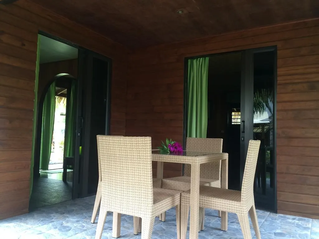 Hotel Taoahere Beach House Hauru 0*,