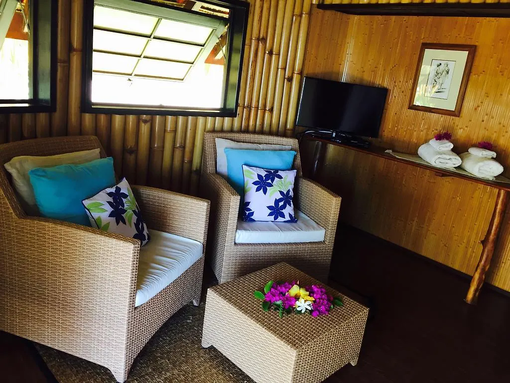 Taoahere Beach House Otel Hauru Konukevi